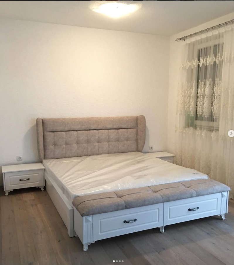 Dizajni i Dhoma Gjumi 4